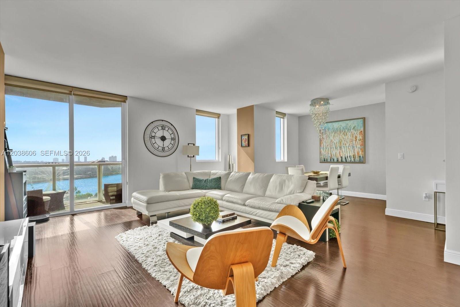 244 Biscayne Boulevard 1803, Miami, FL 33132
