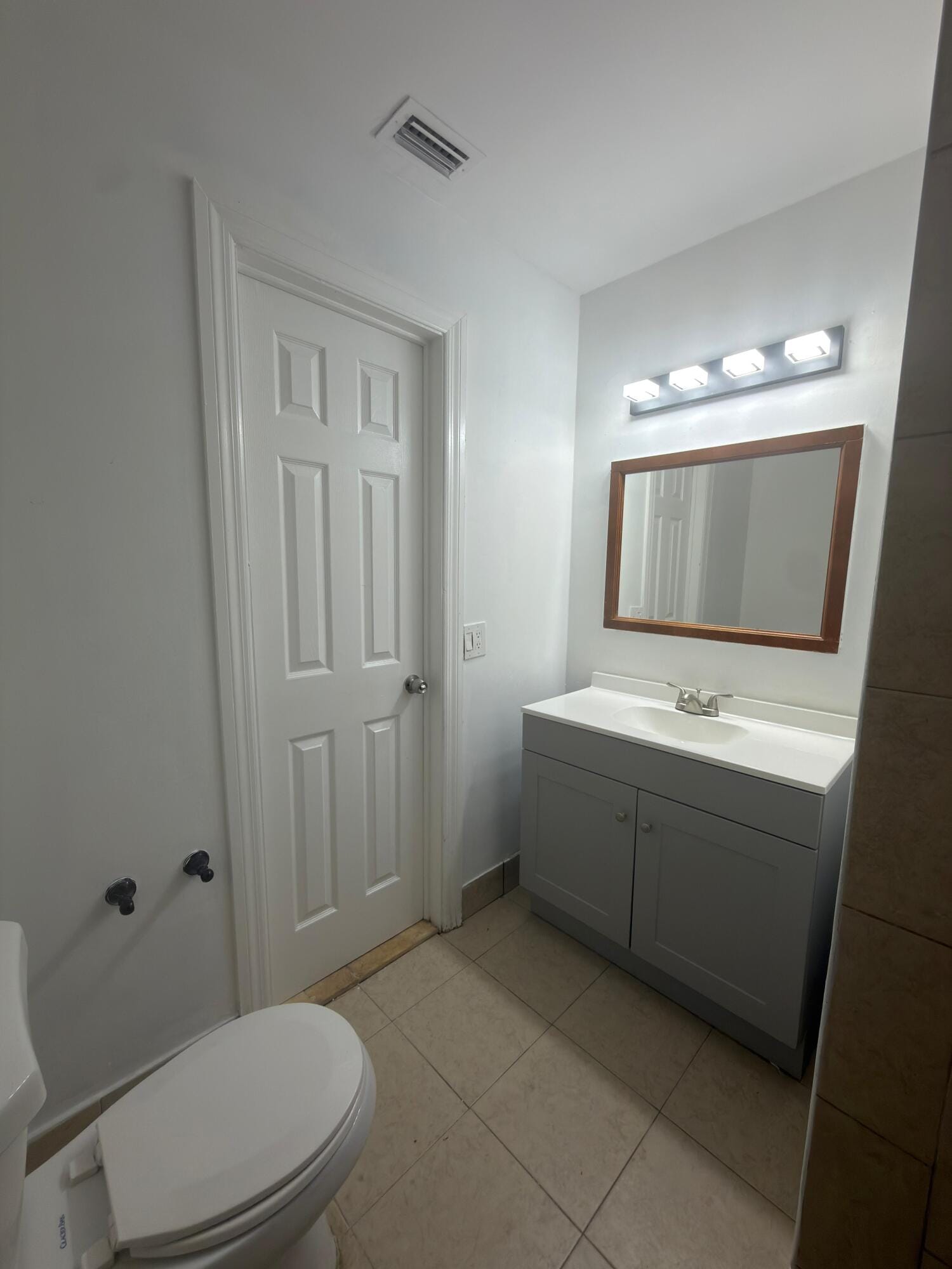 6583 Boulevard Of Champions, North Lauderdale, FL 33068 photo 23