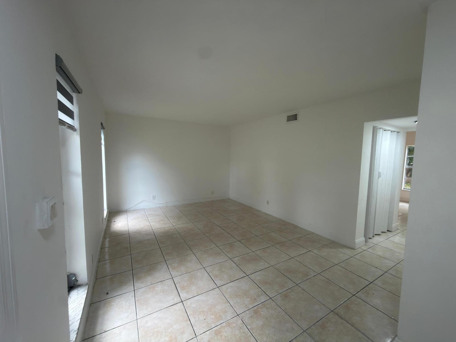 6583 Boulevard Of Champions — photo 4