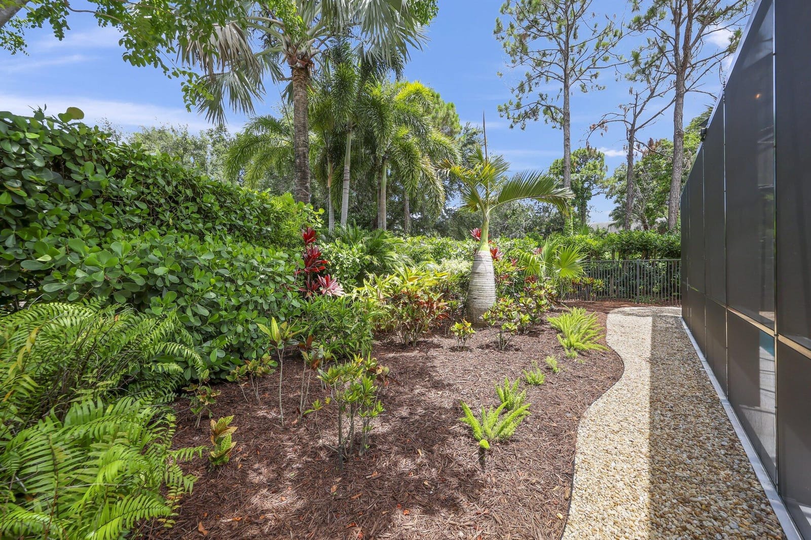 12181 Aviles Circle, Palm Beach Gardens, FL 33418 photo 25
