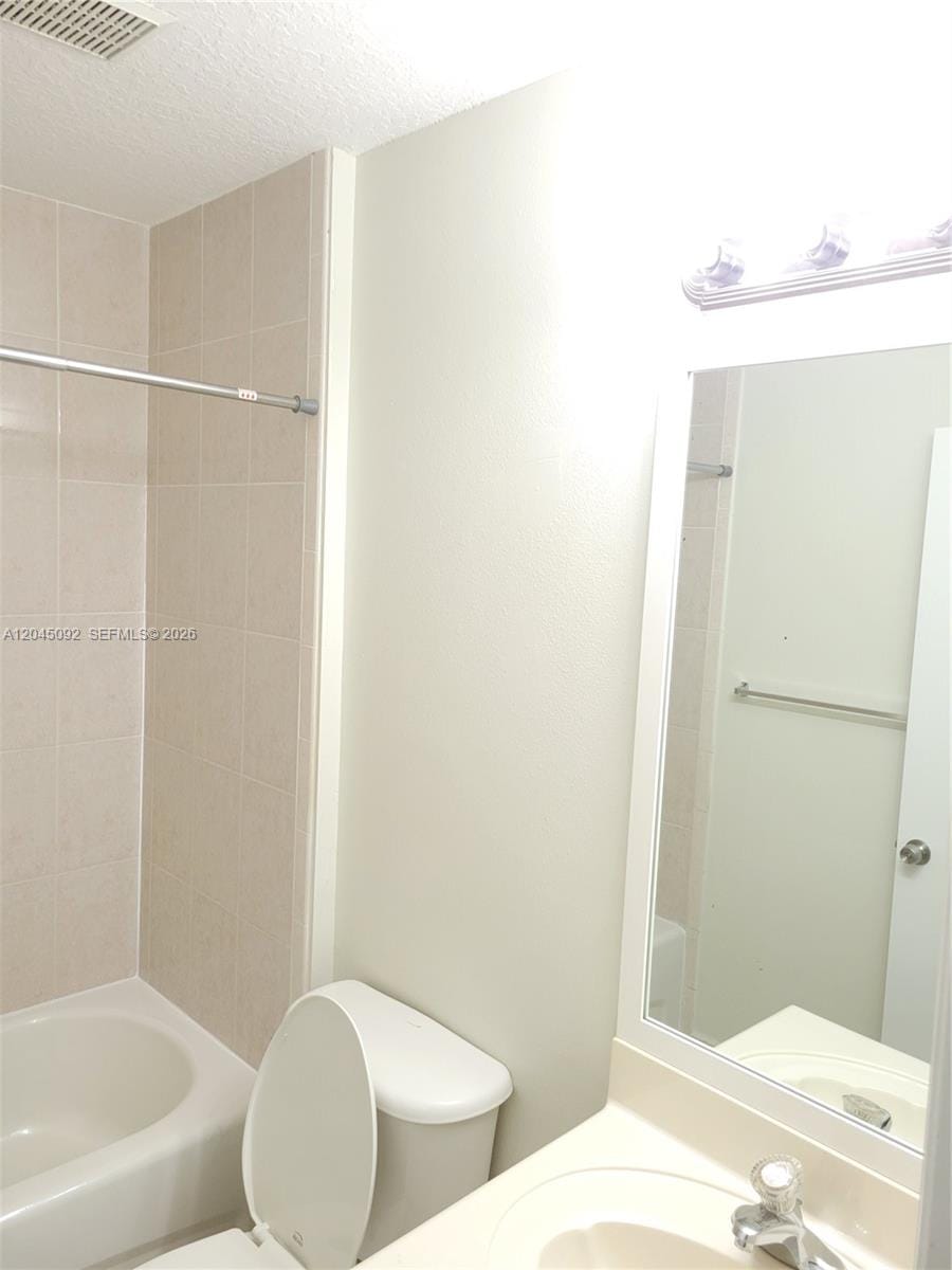 10691 SW 6th Street 804, Pembroke Pines, FL 33025 photo 16