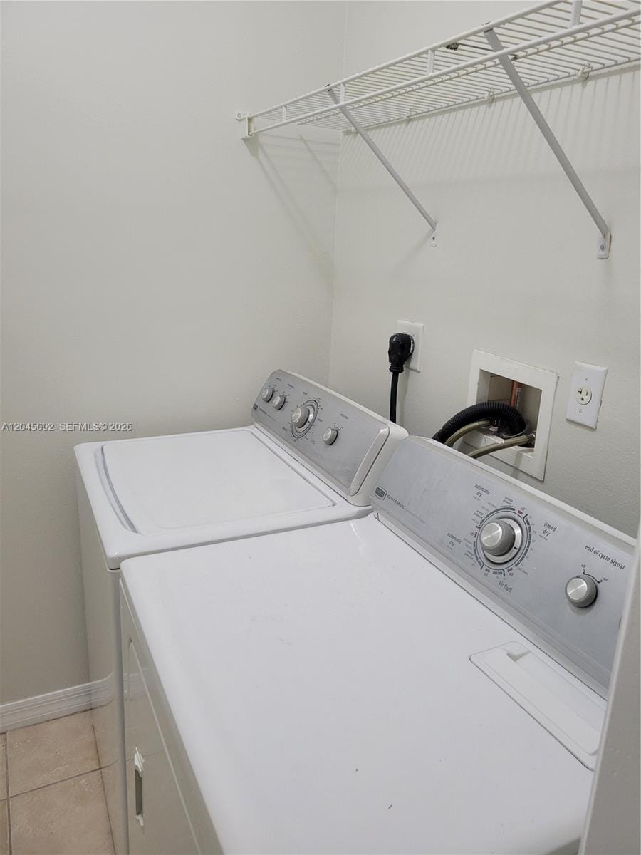 10691 SW 6th Street 804, Pembroke Pines, FL 33025 photo 17