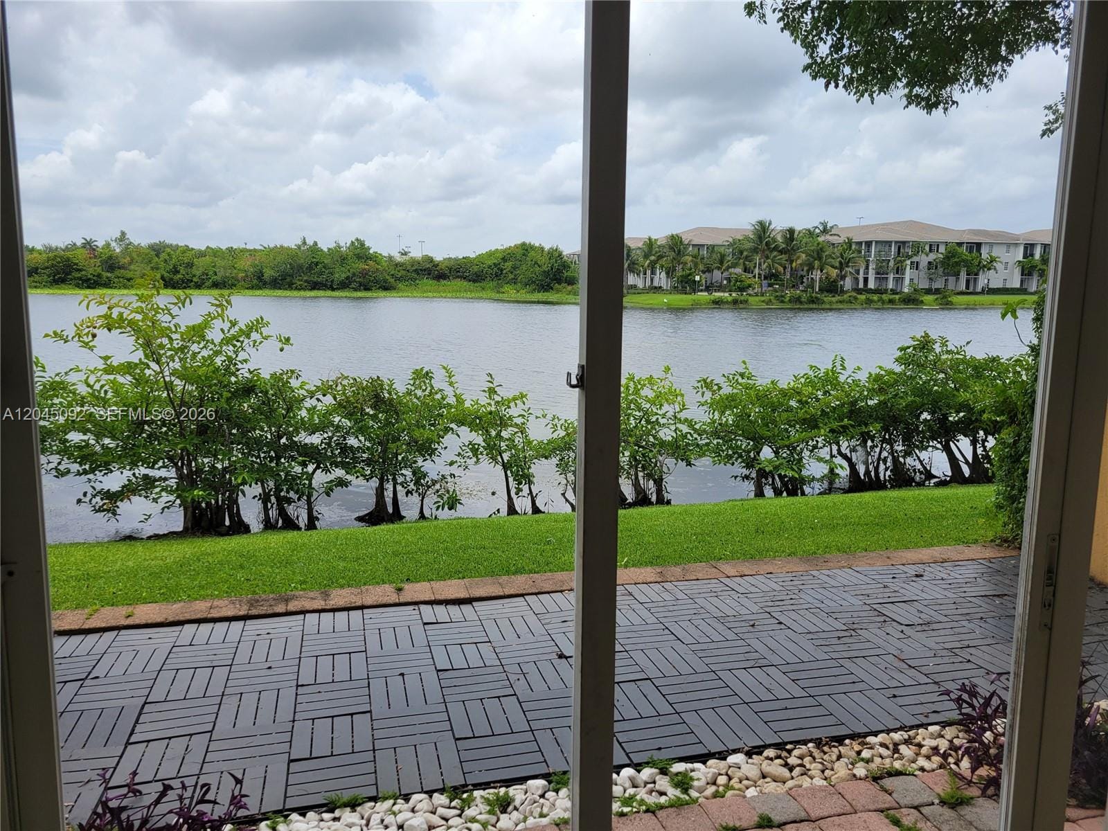 10691 SW 6th Street 804, Pembroke Pines, FL 33025 photo 8