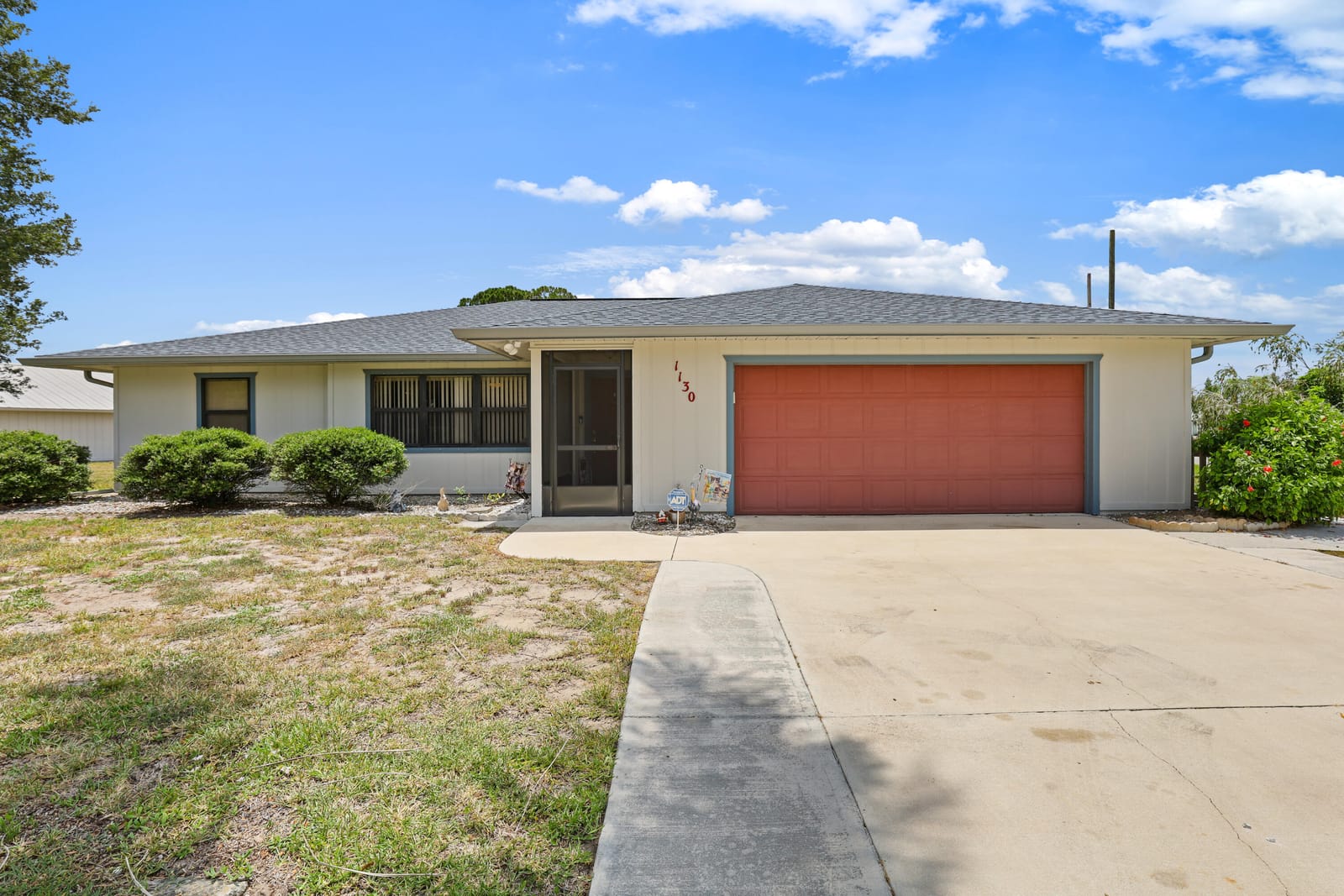1130 SW Alcantarra Boulevard — photo 2
