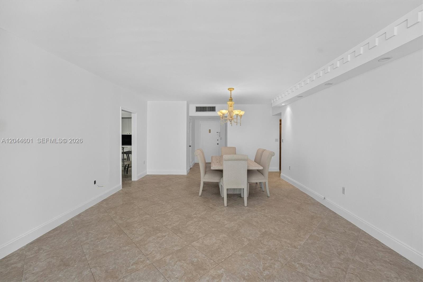 5001 Collins Avenue 9H — photo 7