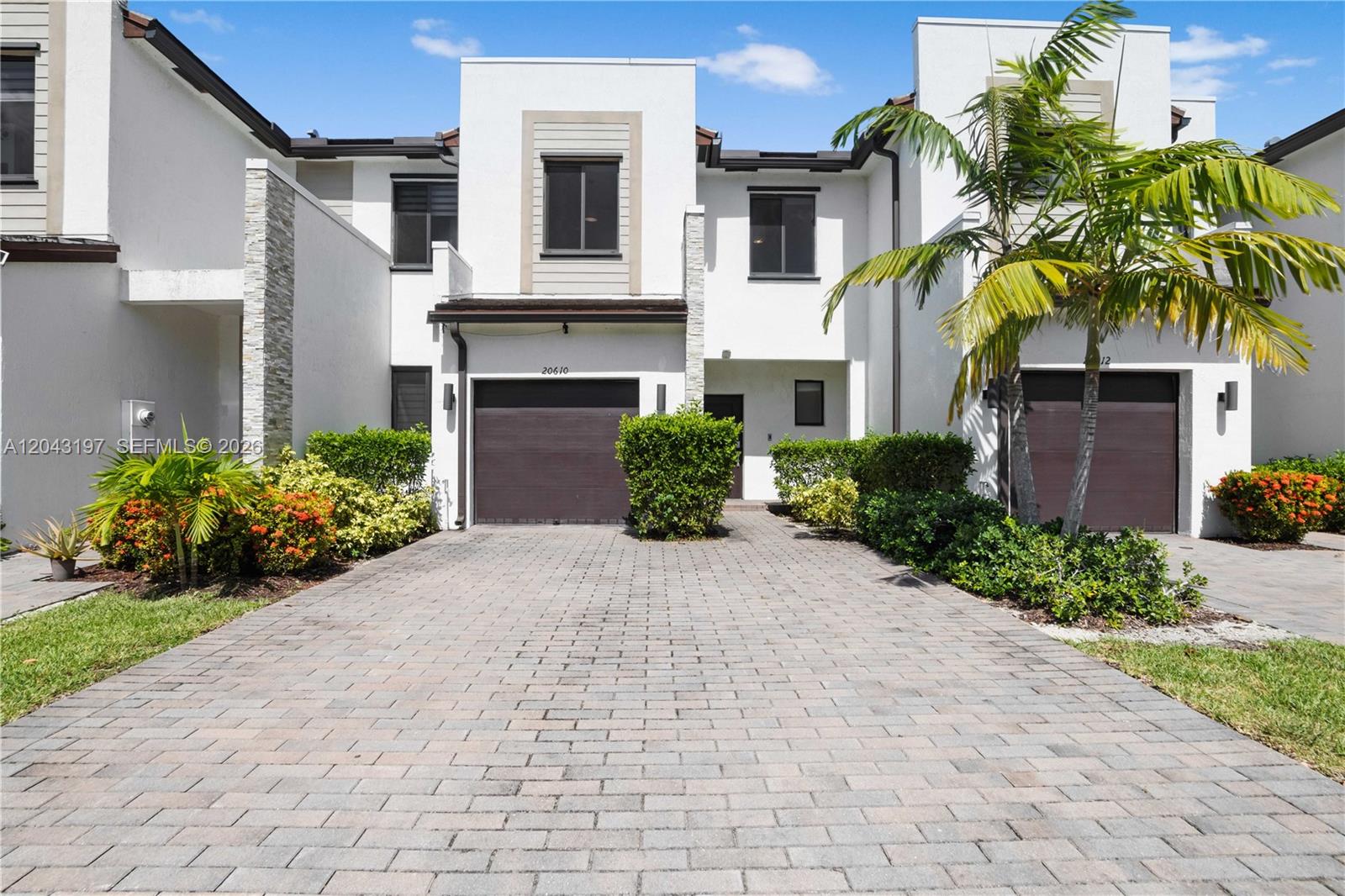 20610 NE 5th Place, Miami, FL 33179, Miami