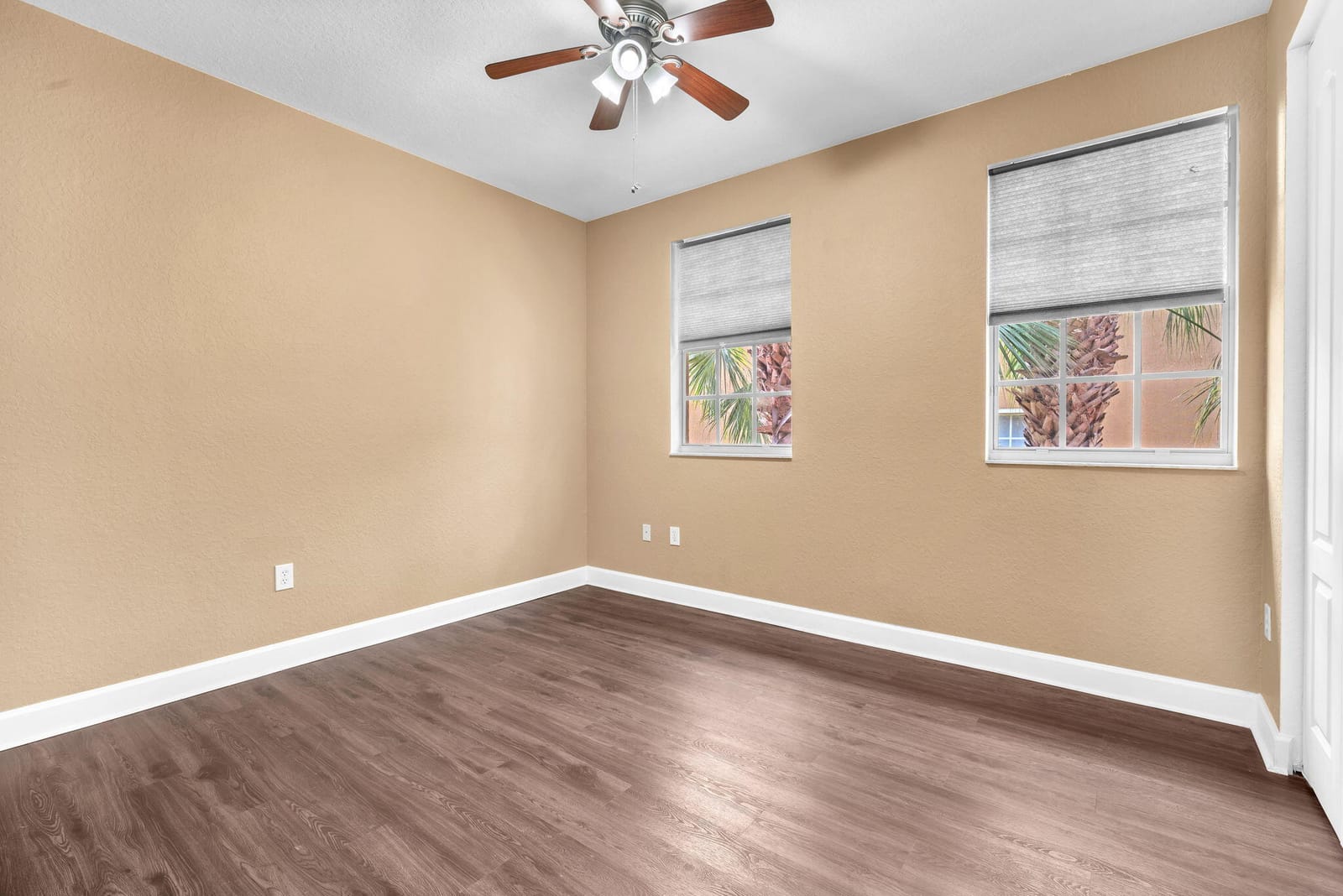516 SW 147th Terrace, Pembroke Pines, FL 33027 photo 22