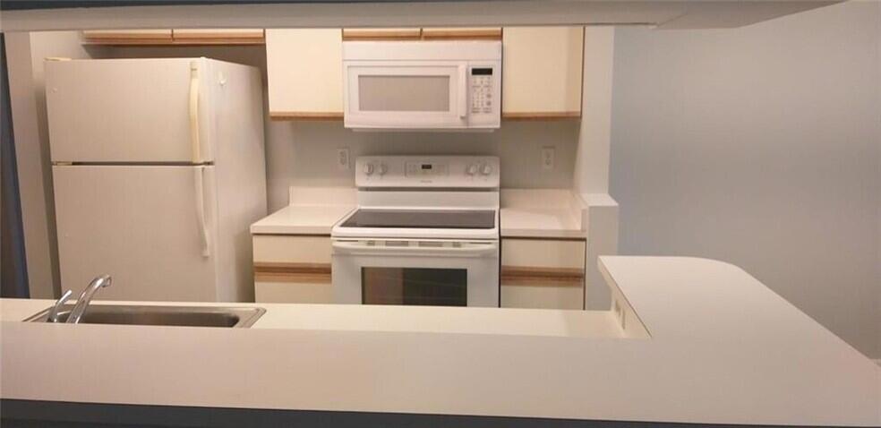 9933 Westview Drive 427, Coral Springs, FL 33076, Coral Springs