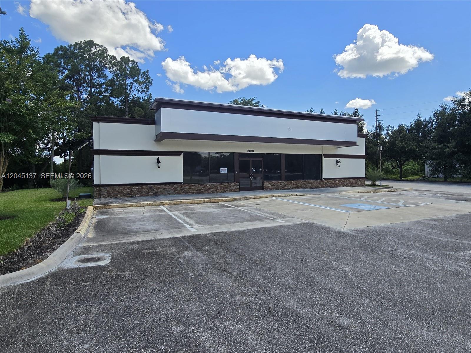 8801 20th Street, Vero Beach, FL 32966