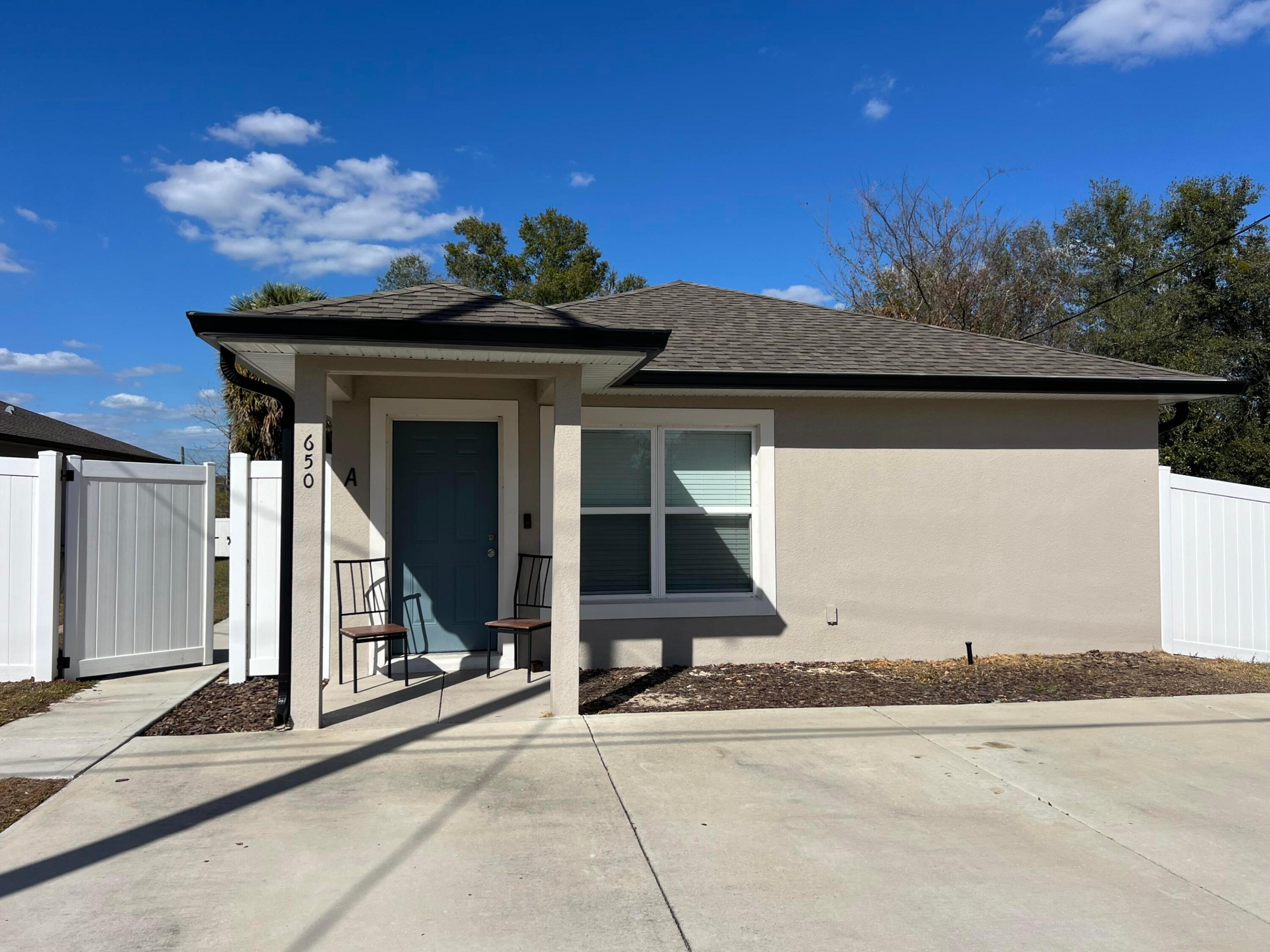 650 E Grapefruit Avenue A, Lake Alfred, FL 33850
