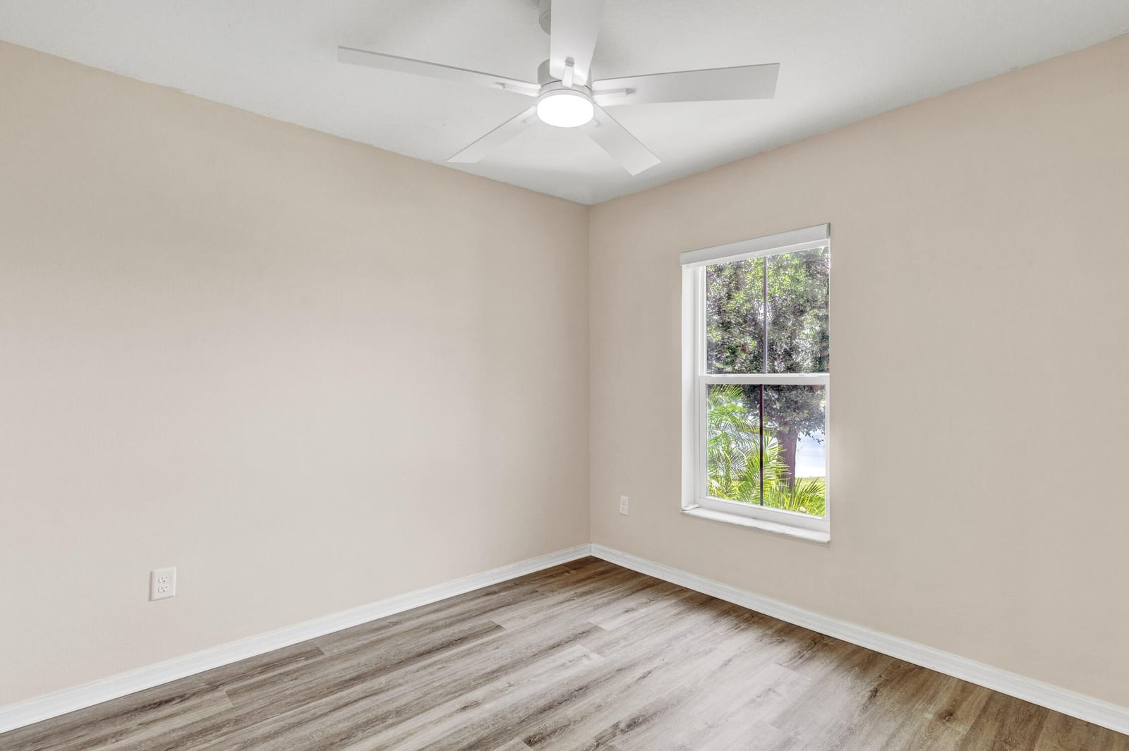 1670 Pointe West Way 1670, Vero Beach, FL 32966 photo 23