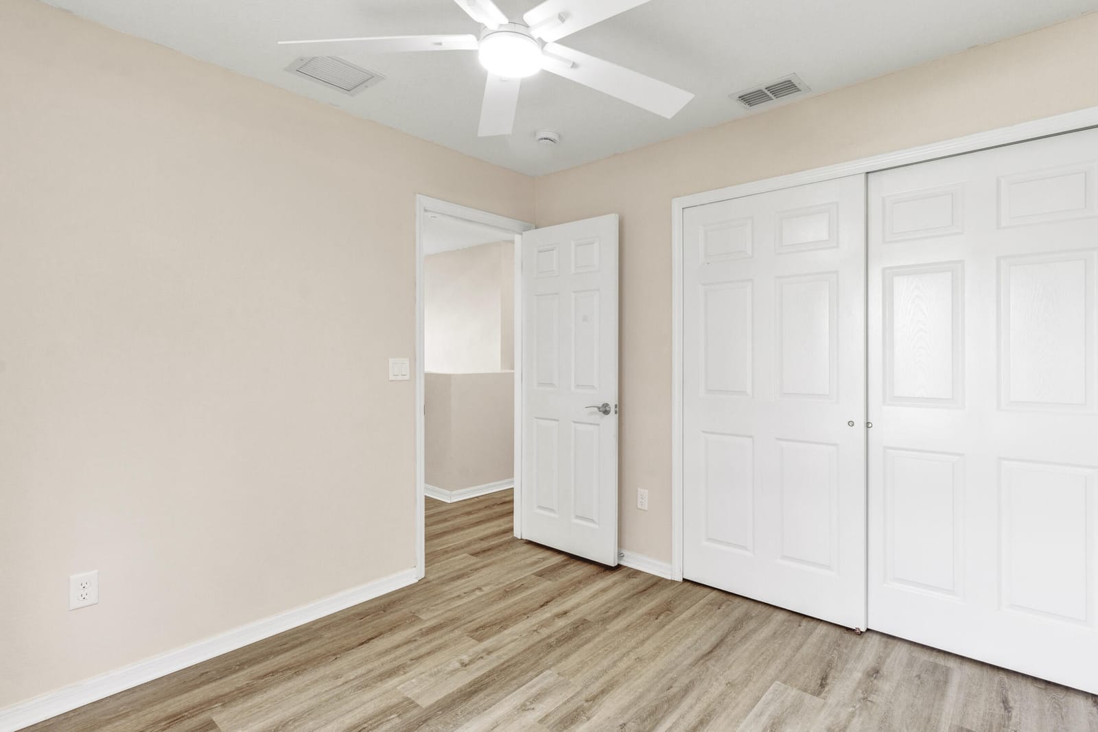 1670 Pointe West Way 1670, Vero Beach, FL 32966 photo 24