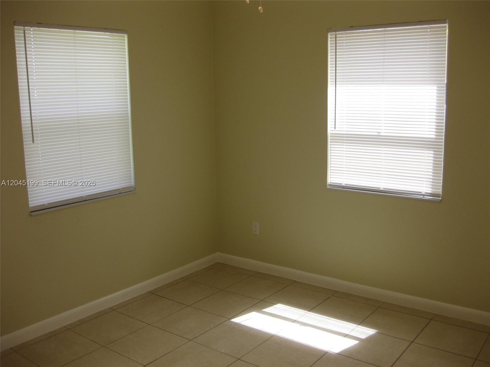 1520 NE 14th Street — photo 8