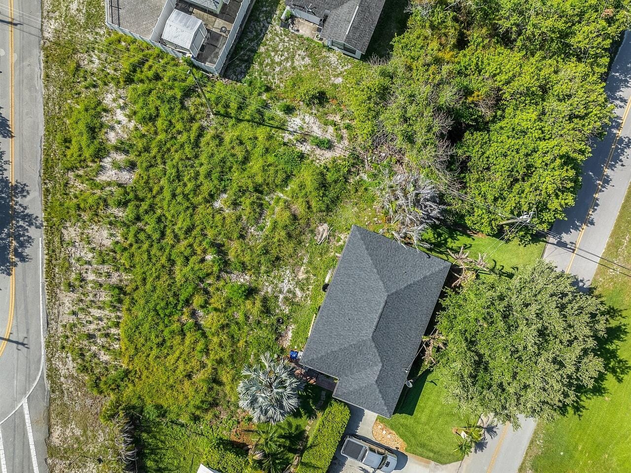 1325 2nd Road SW, Vero Beach, FL 32962 photo 2