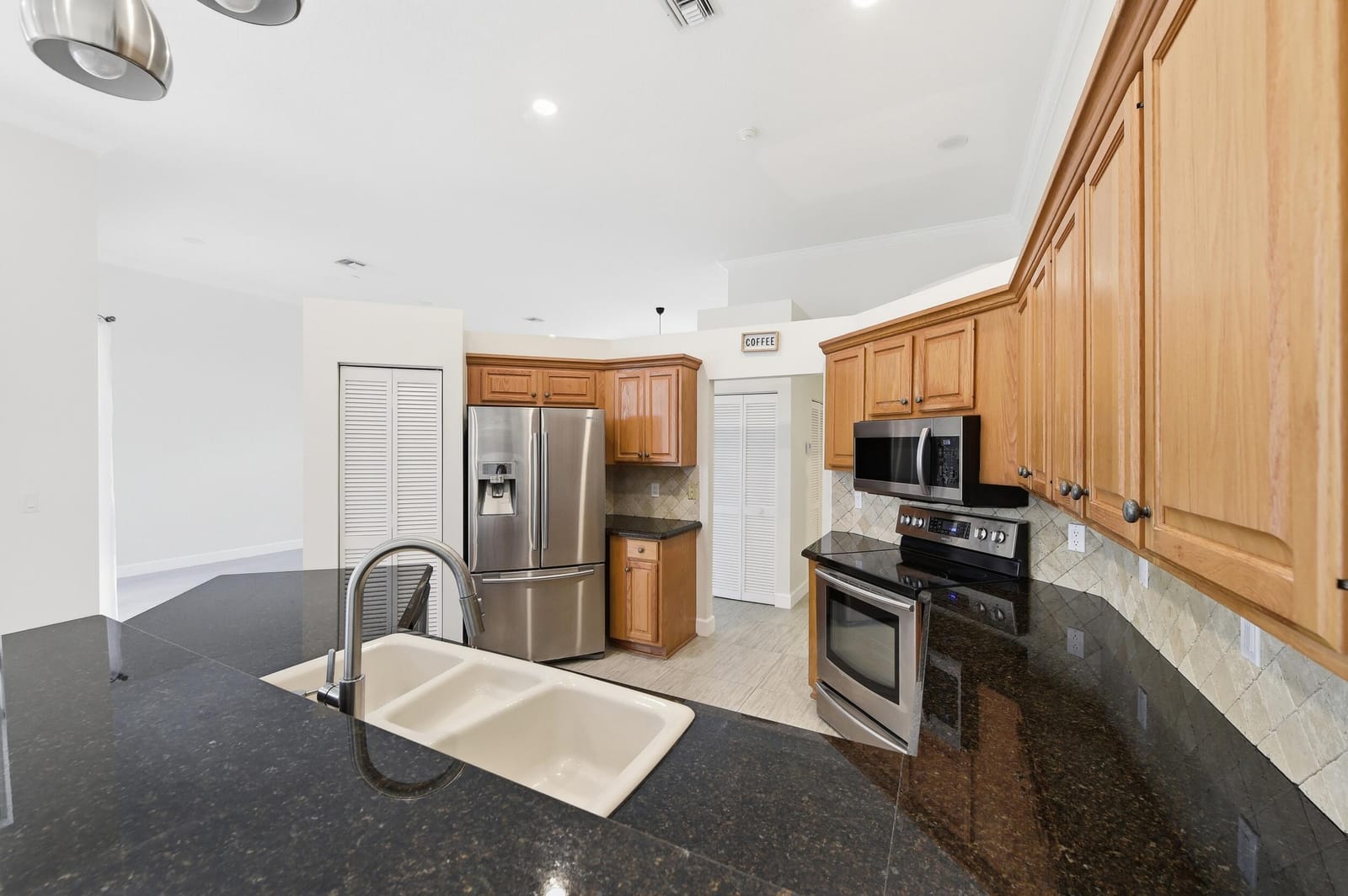 2644 Miller Court — photo 11
