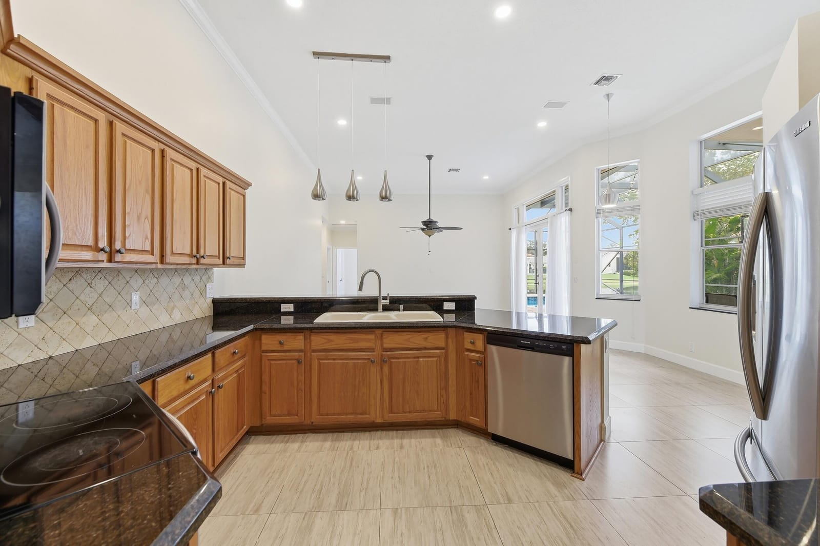 2644 Miller Court — photo 10