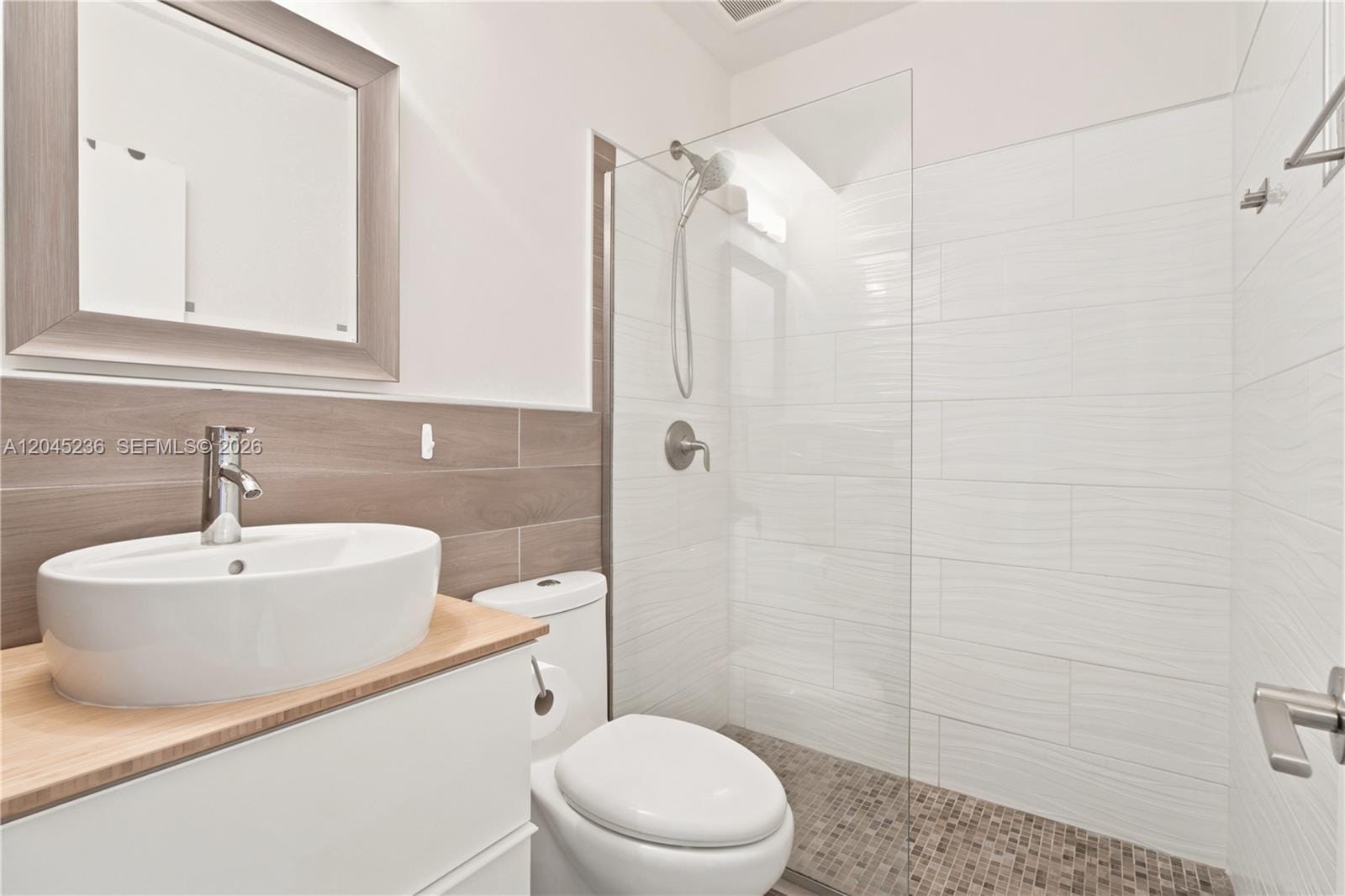 7334 Gary Avenue 7334 — photo 9