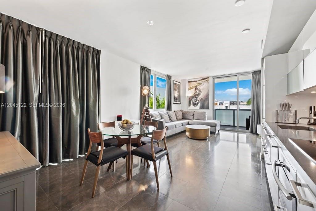 220 21st Street 401, Miami Beach, FL 33139 photo 5
