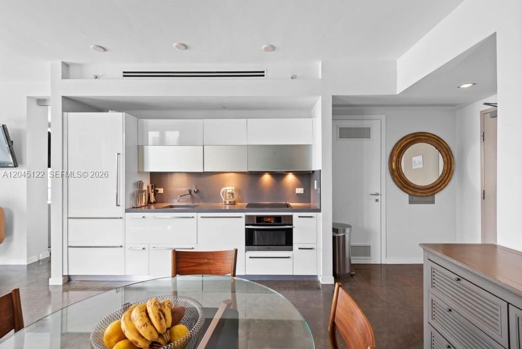 220 21st Street 401, Miami Beach, FL 33139 photo 6