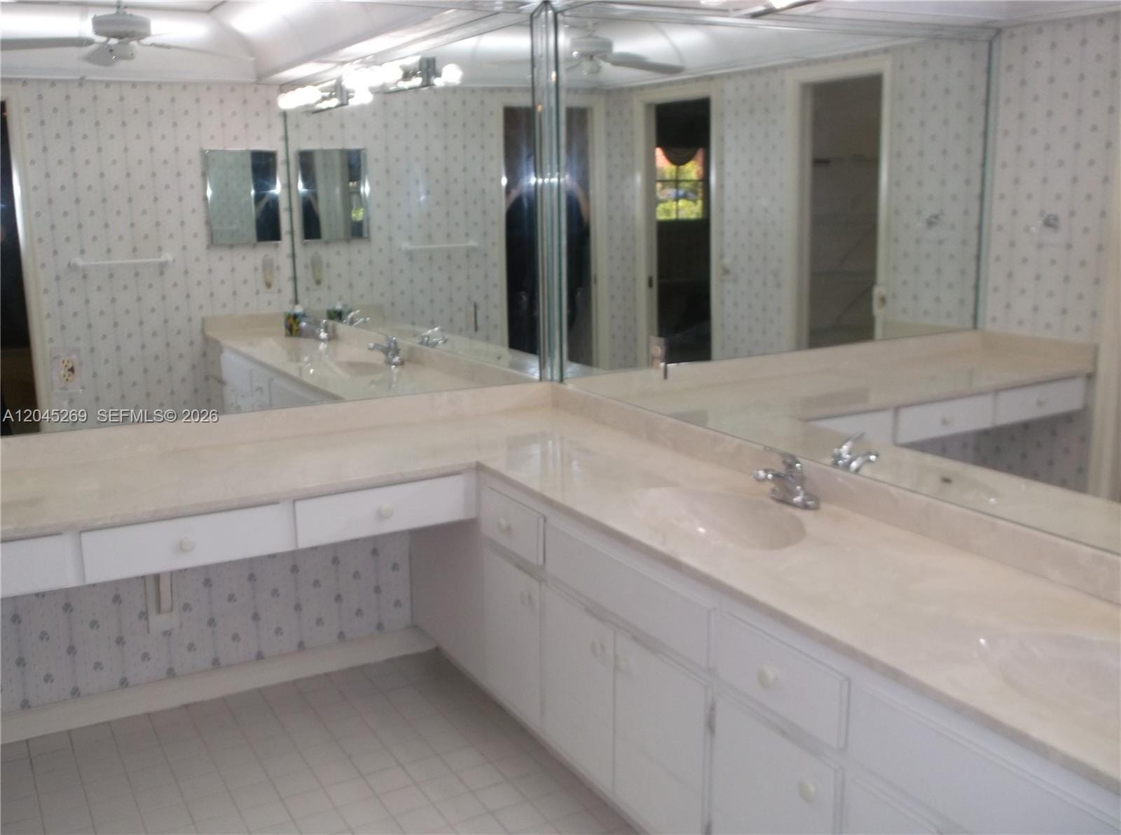 908 Cypress Terrace V57, Pompano Beach, FL 33069 photo 22