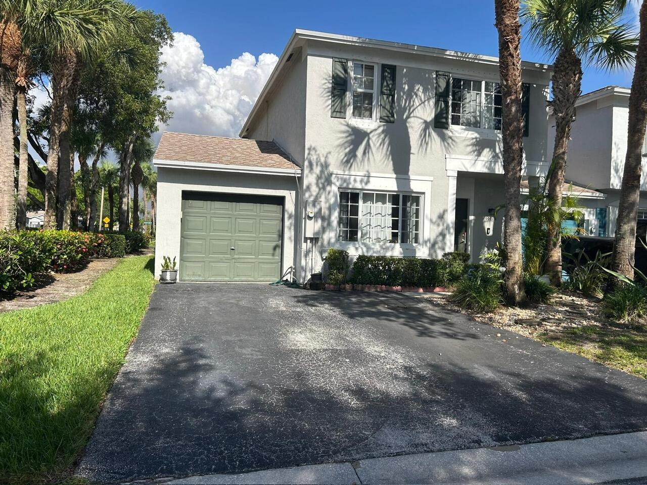 6001 Harbor Isle Way 494, Tamarac, FL 33321