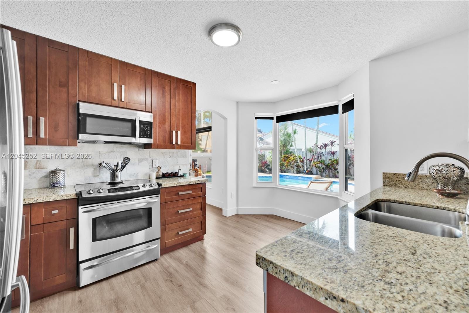 18910 NW 10th Terrace, Pembroke Pines, FL 33029 photo 21