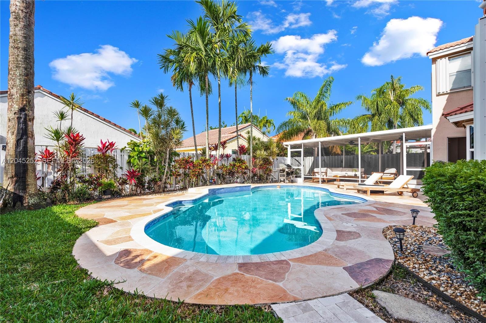 18910 NW 10th Terrace, Pembroke Pines, FL 33029 photo 5