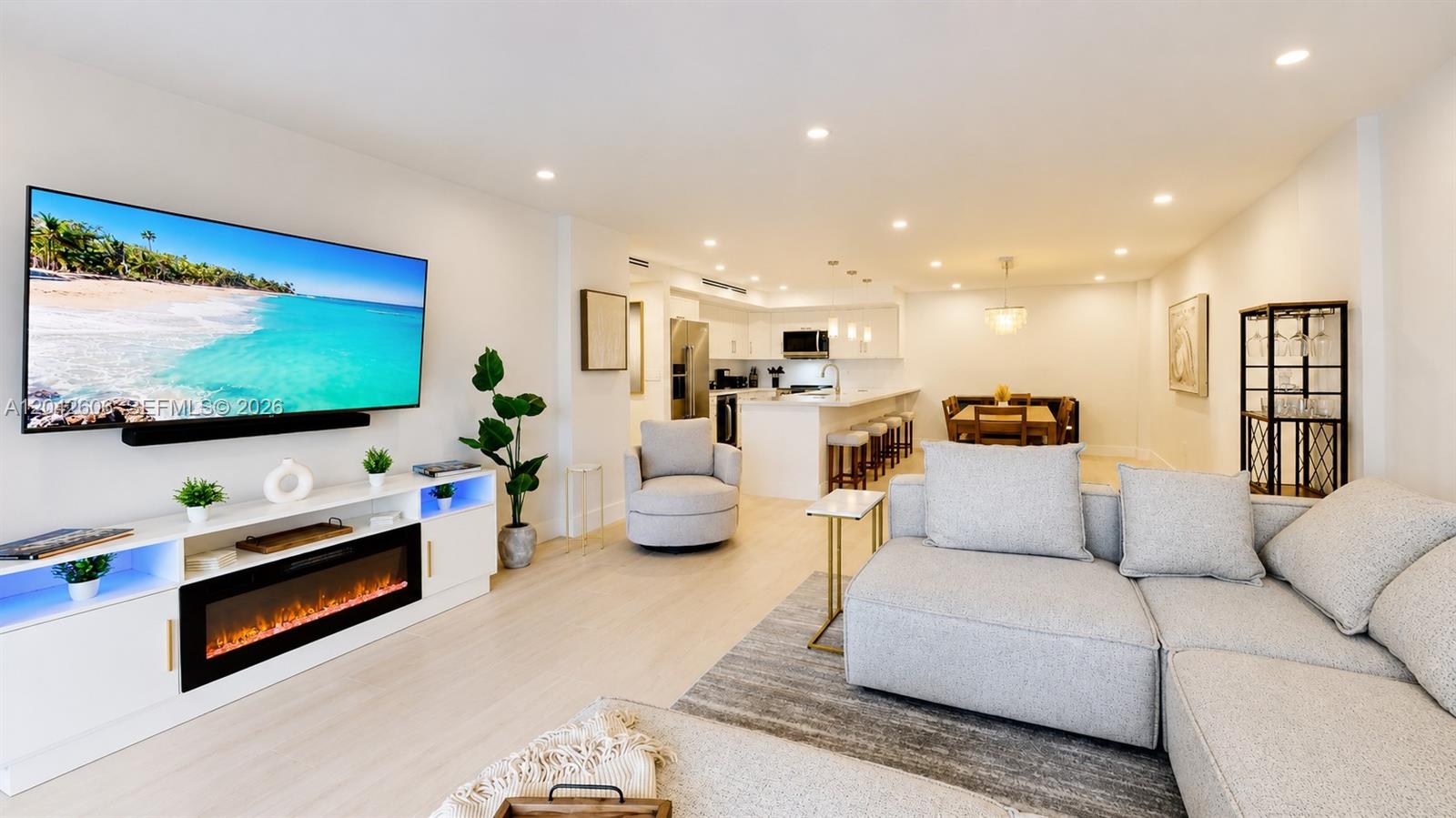 177 Ocean Lane Drive 213, Key Biscayne, FL 33149