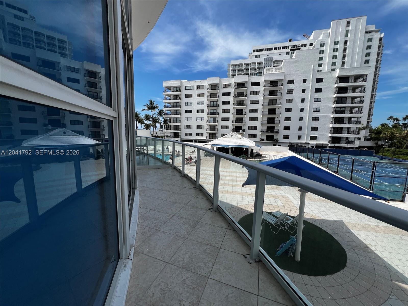 5445 Collins Avenue L3 — photo 3