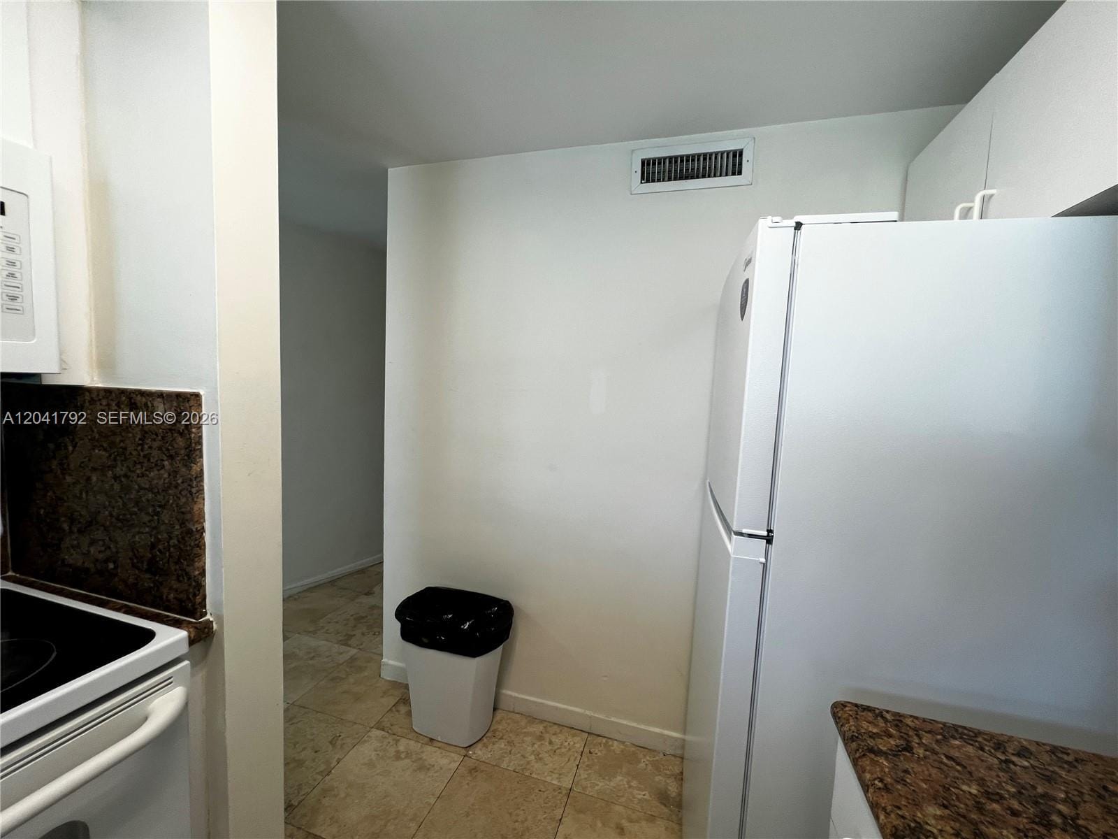 5445 Collins Avenue L3 — photo 10
