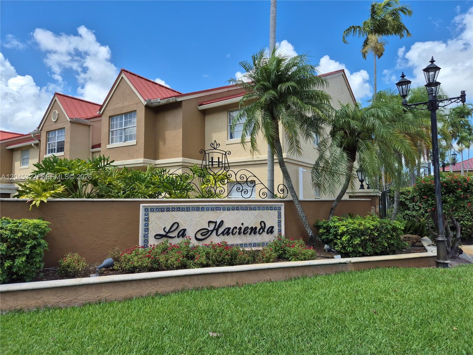 18310 NW 68th Avenue P, Hialeah, FL 33015, Hialeah