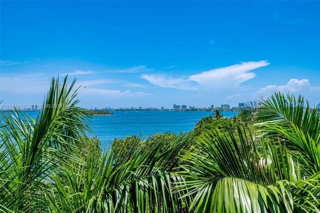 2000 N Bayshore Drive 516, Cite, Miami, FL
