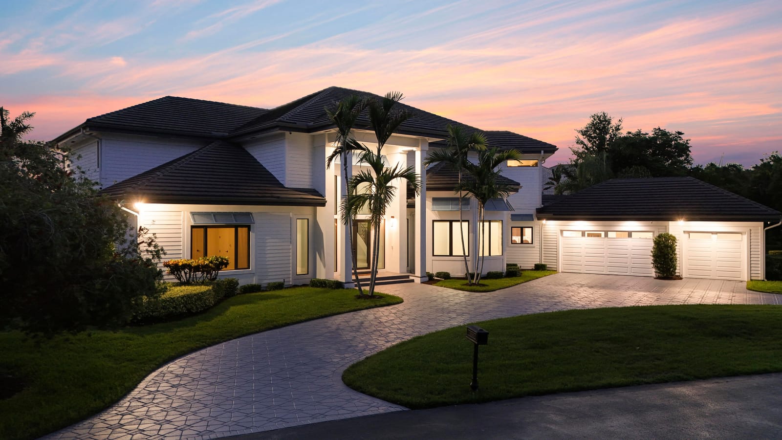 18411 SE Lakeside Drive, Jupiter, FL 33469