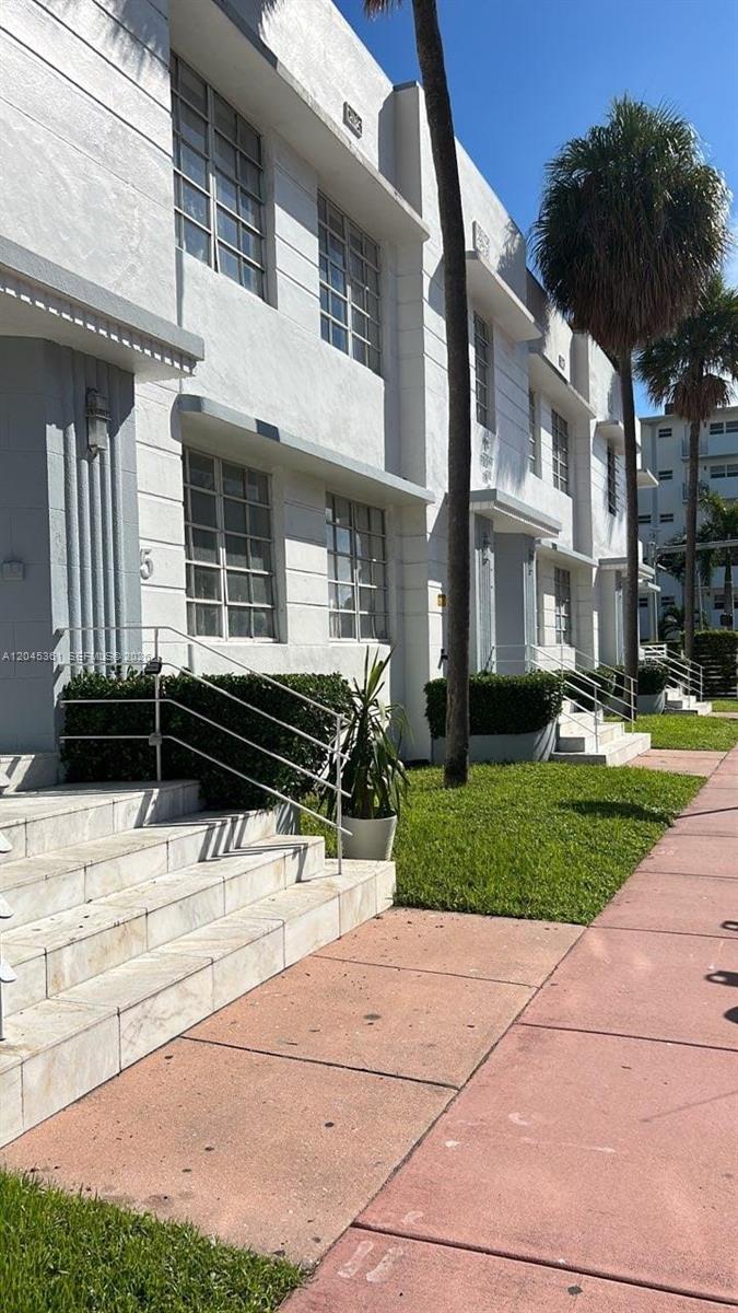 801 8th Street 201, Miami Beach, FL 33139, Miami Beach
