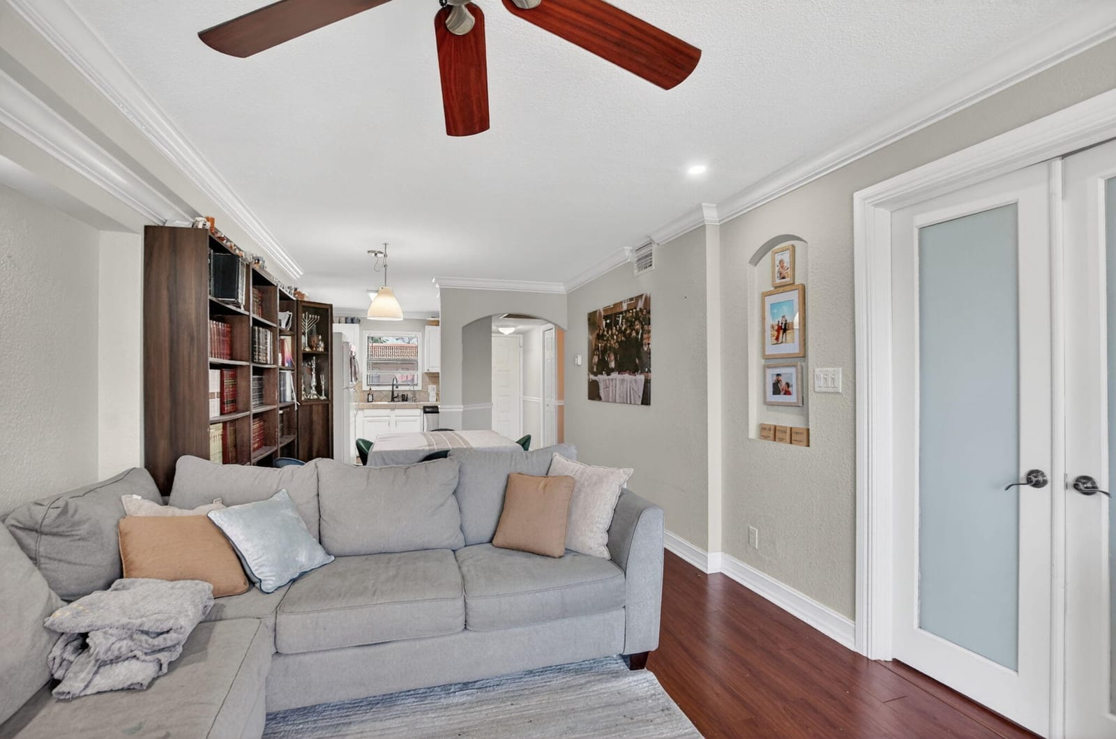21895 Lake Forest Circle 201 — photo 11