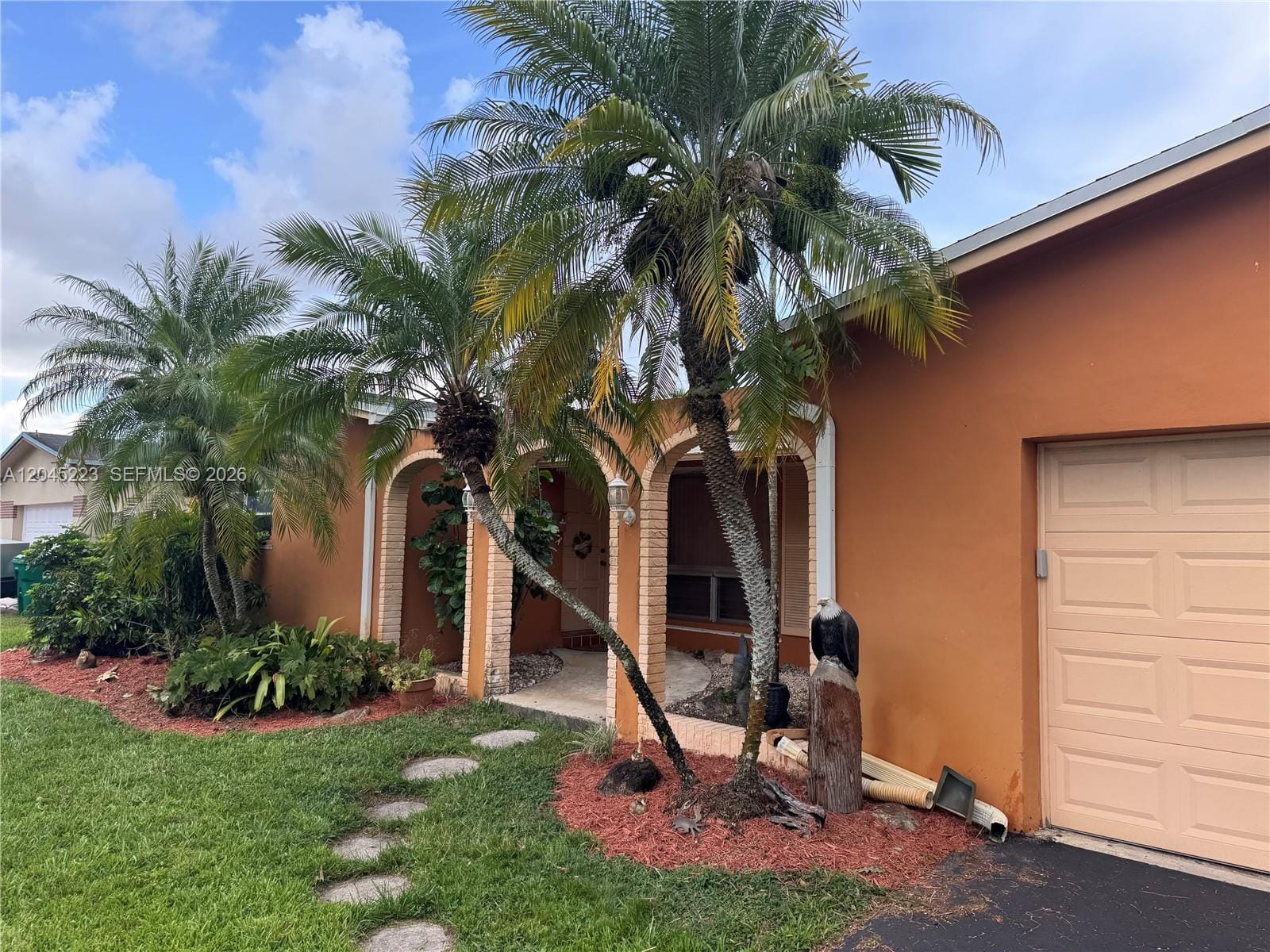 9160 SW 54th Place — photo 2
