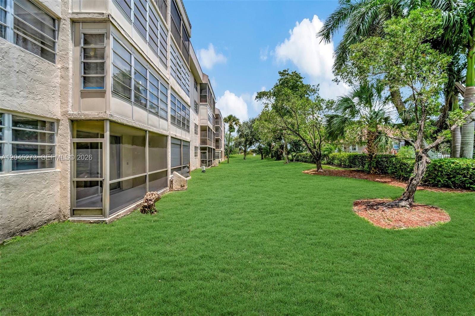 2571 Aragon Boulevard 220, Sunrise, FL 33322 photo 22