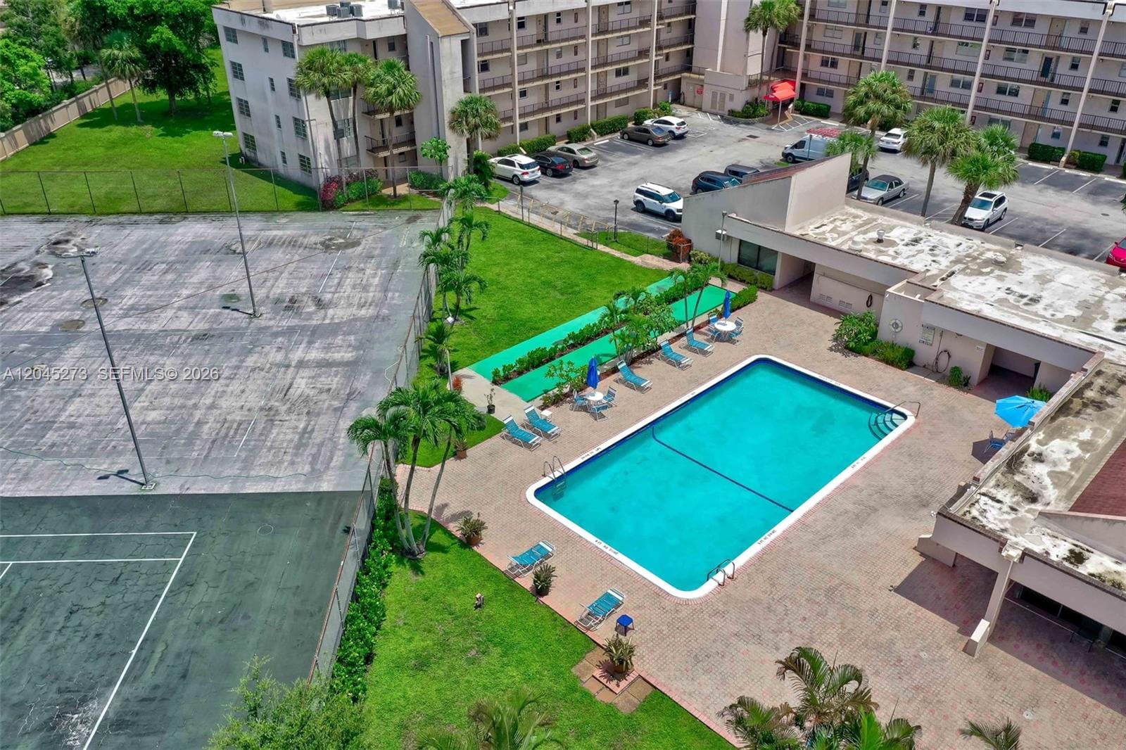 2571 Aragon Boulevard 220, Sunrise, FL 33322 photo 24