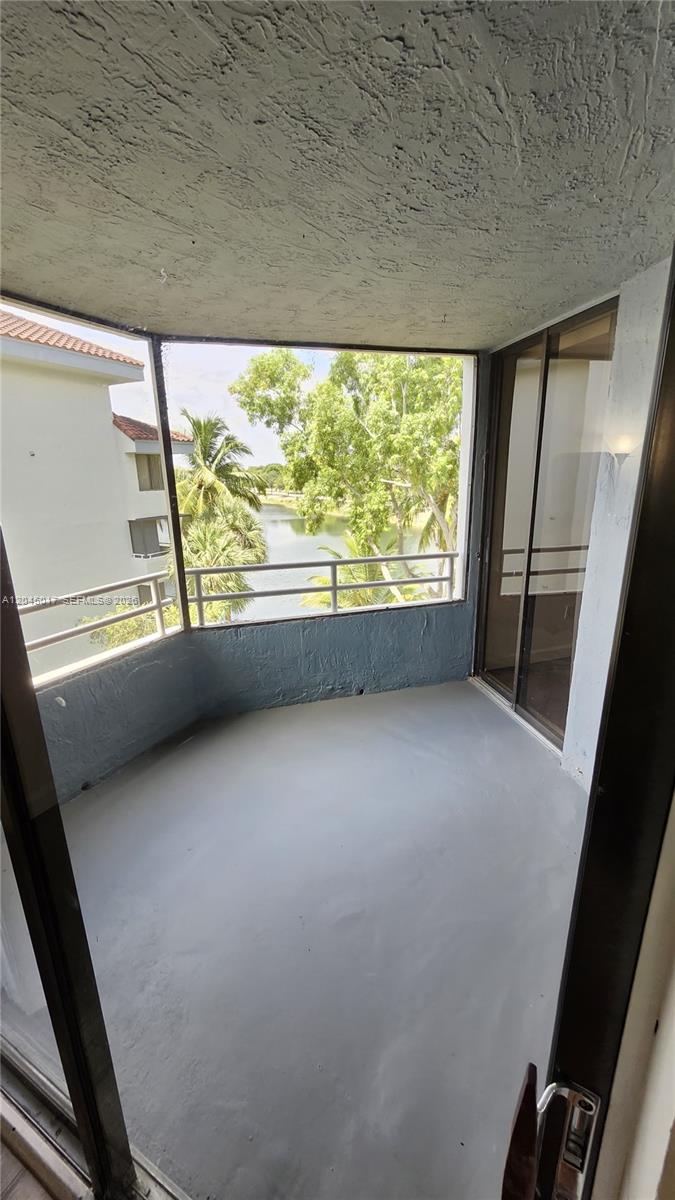 8305 SW 152nd Avenue A404, Miami, FL 33193