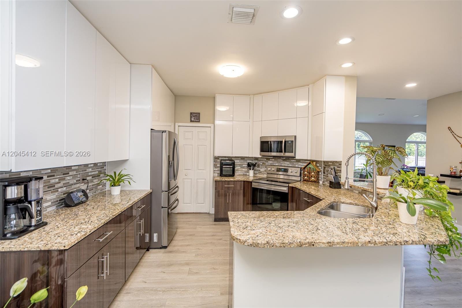 15822 NW 11th Street, Pembroke Pines, FL 33028 photo 14