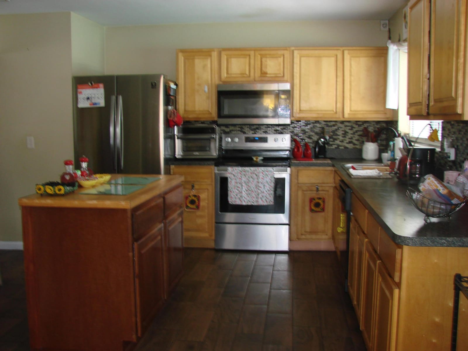 410 SW Eastport Circle — photo 12
