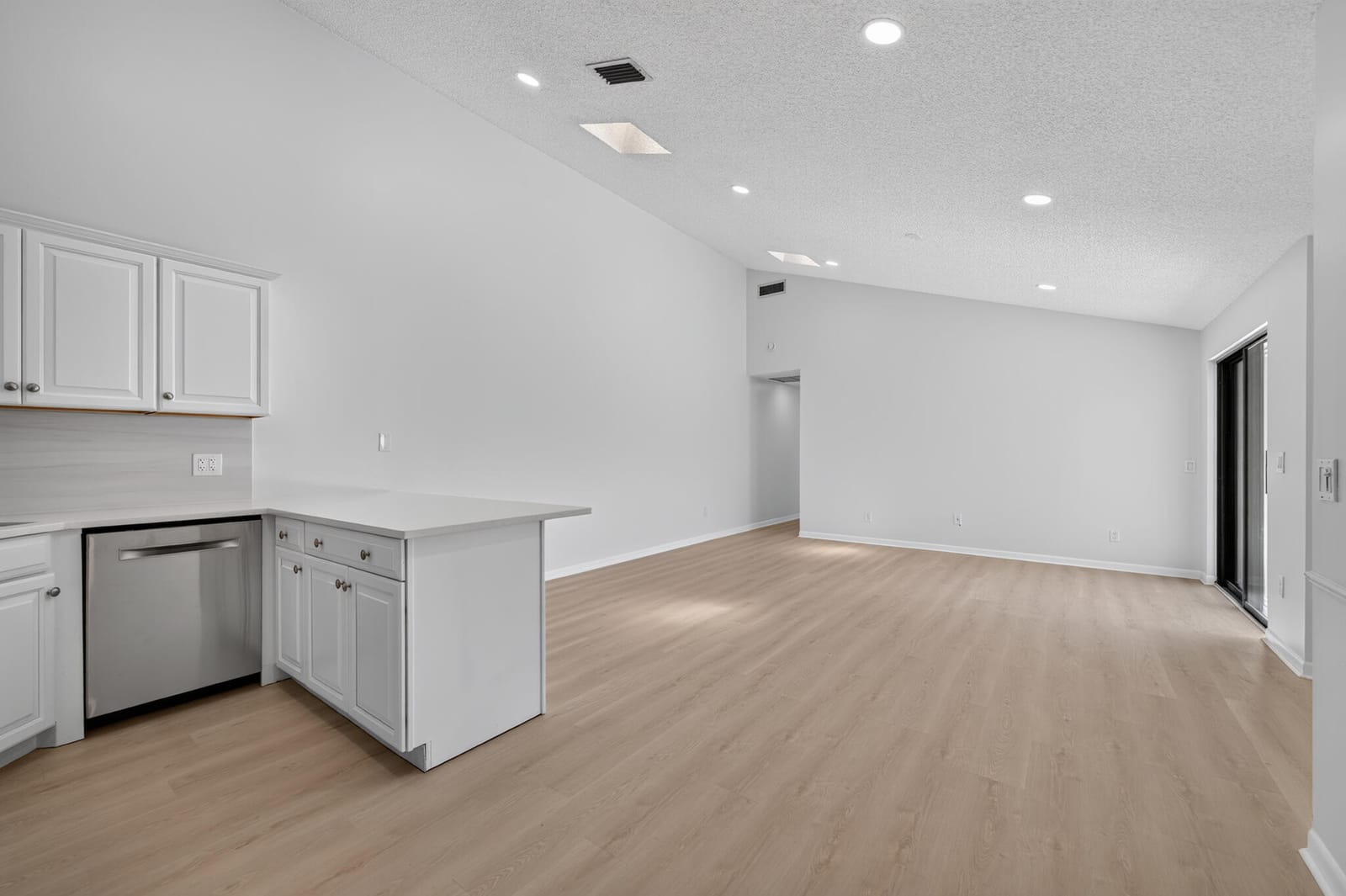 5620 Eagle Lake Drive — photo 12
