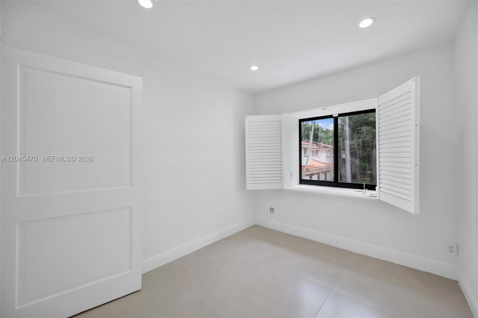 6667 Miller Drive 14, South Miami, FL 33155 photo 13