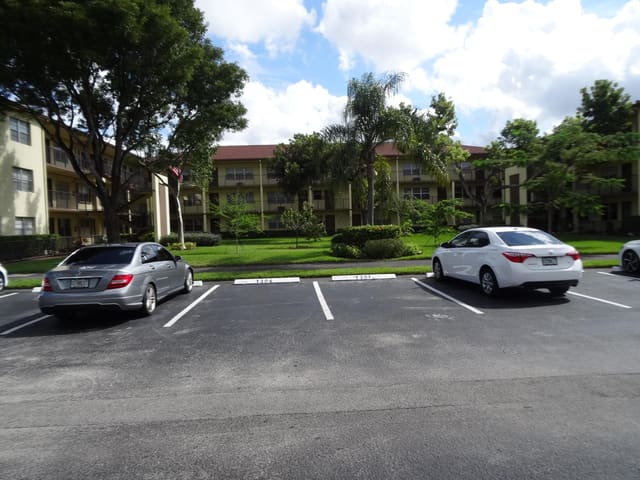 151 SW 135th Terrace 303t, Pembroke Pines, FL 33027
