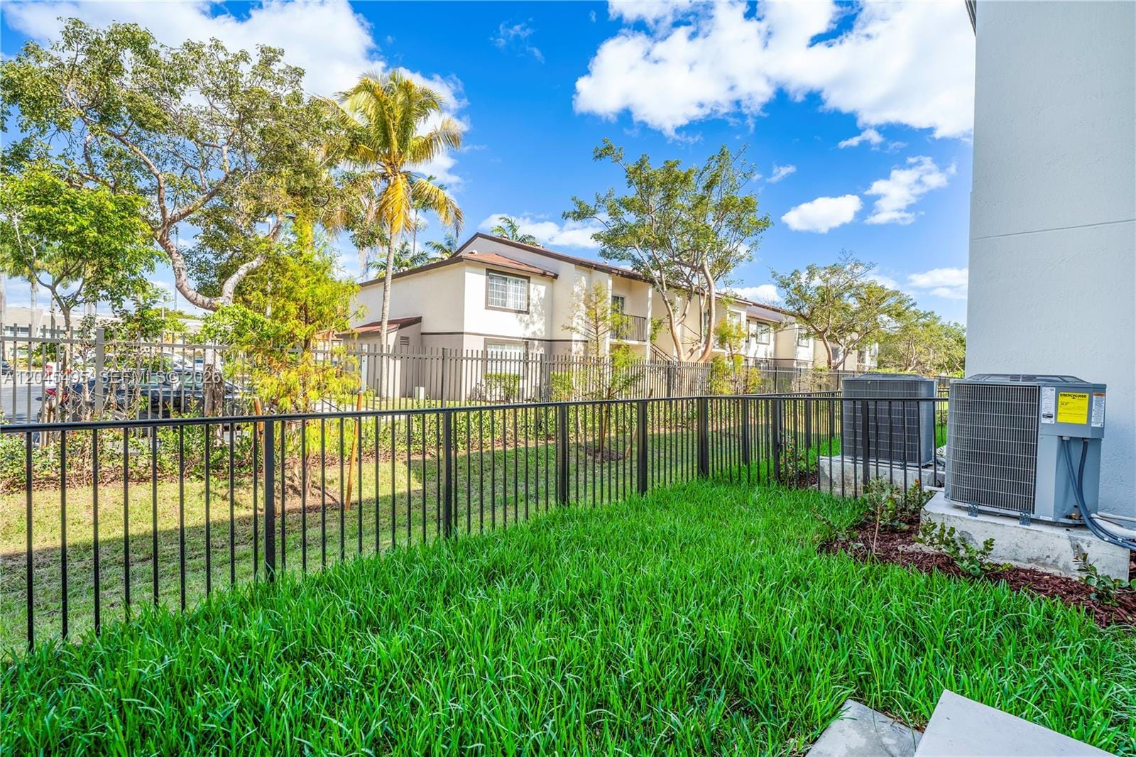 5125 SW 37th Street, Pembroke Park, FL 33023 photo 14