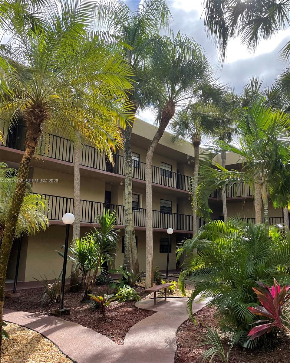 10835 SW 112th Avenue 212, Miami, FL 33176, Miami