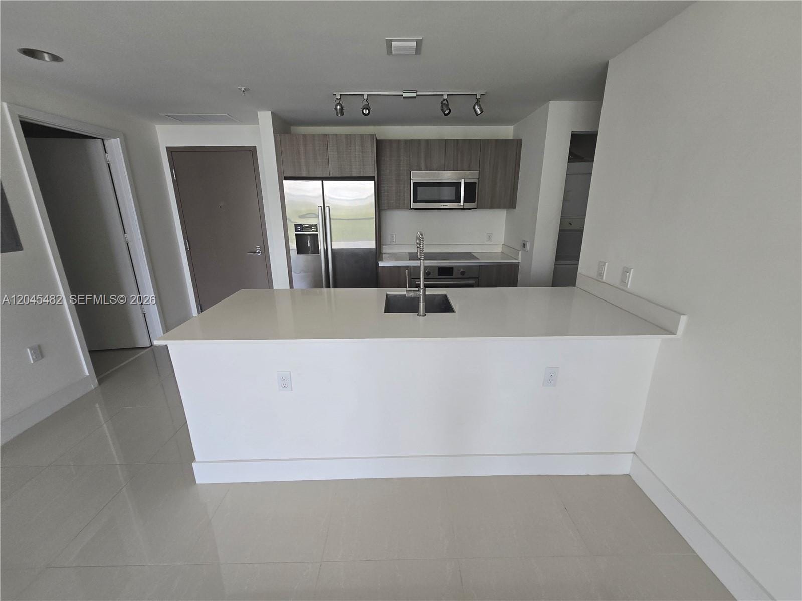 201 SW 17th Road 611, Miami, FL 33129 photo 3