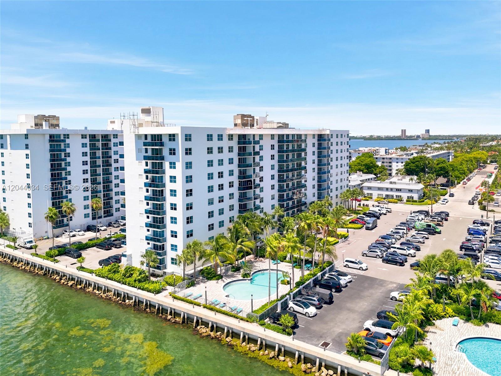 7501 E Treasure Drive 2S, North Bay Village, FL 33141