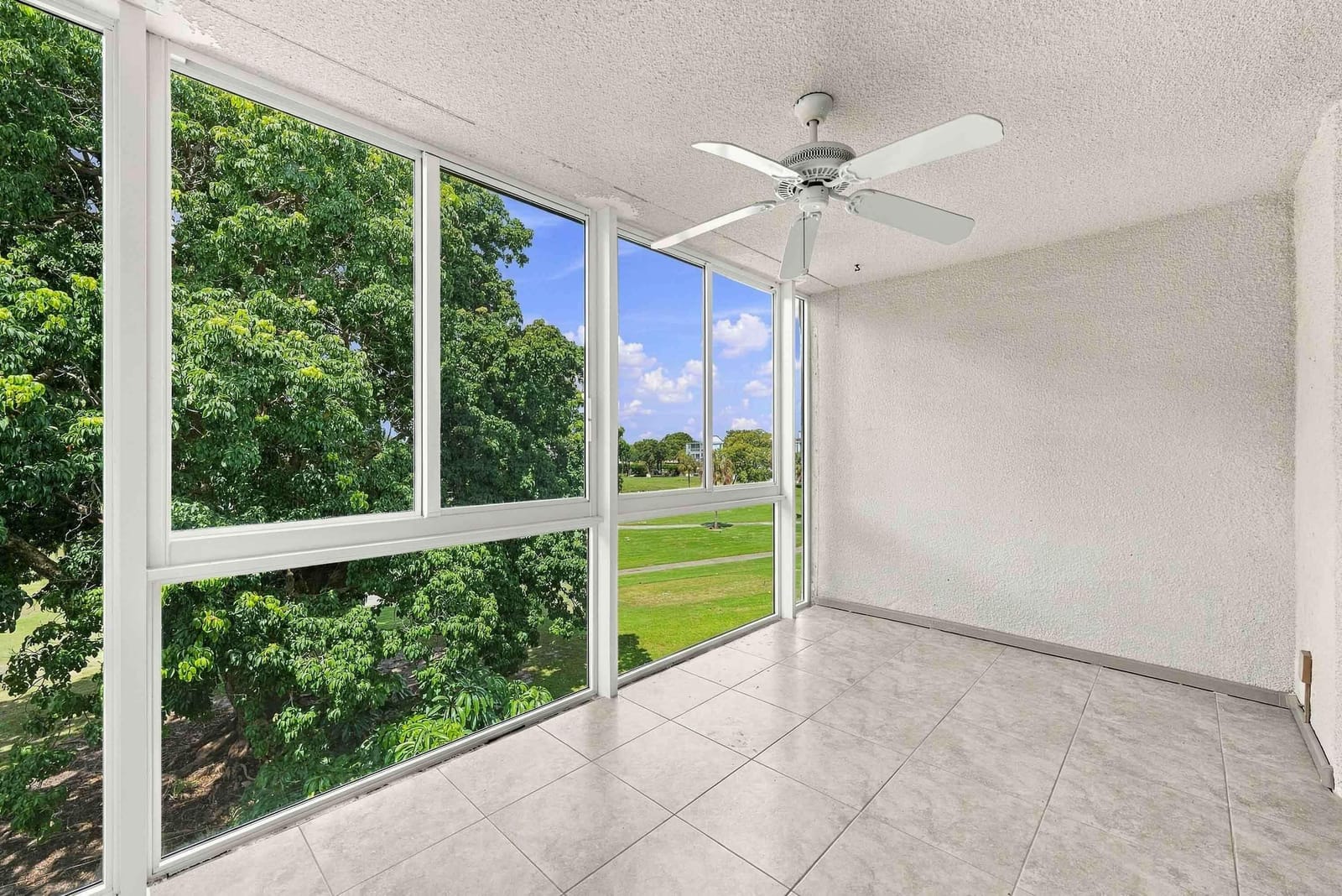 7680 NW 18th Street 406, Margate, FL 33063 photo 1