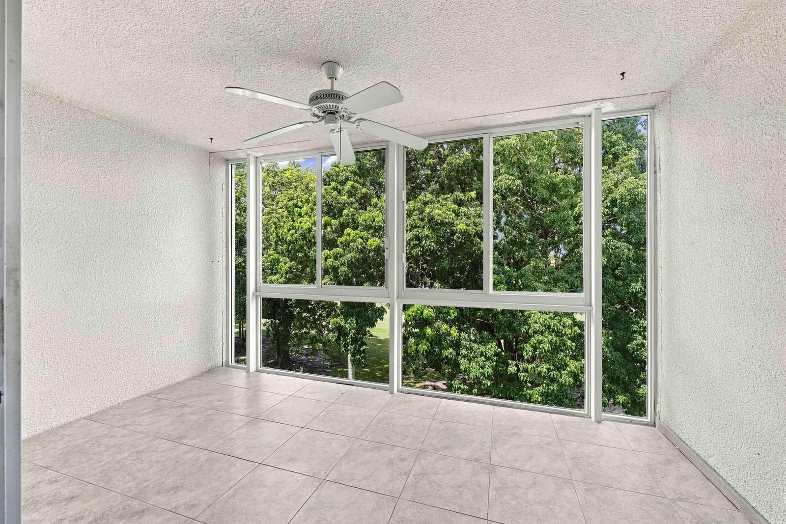 7680 NW 18th Street 406, Margate, FL 33063 photo 16